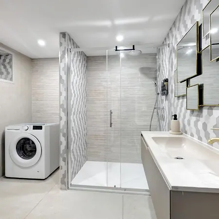 Vakantiehuis Urbanflat 228 - D Exception Avec Piscine Privee Et Plages A Pied Les Pins Juan-les-Pins
