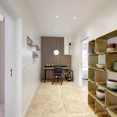 Vakantiehuis Urbanflat 228 - D Exception Avec Piscine Privee Et Plages A Pied Les Pins *